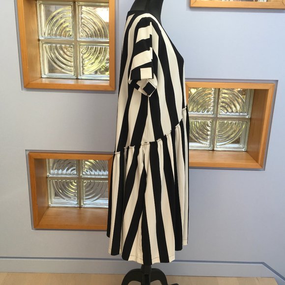 Tekbika by Alembika Black and White Stripe Dress Size 3 - Picture 8 of 11